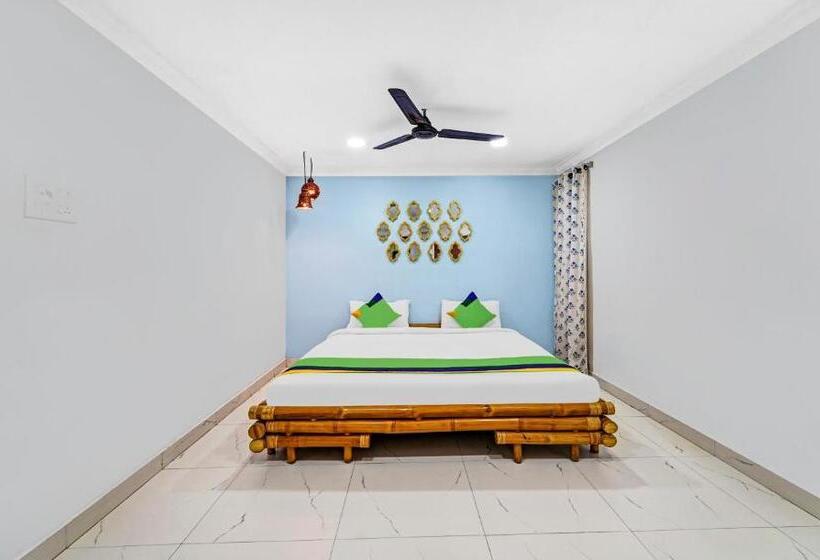 פנסיון Treebo Signature Grande