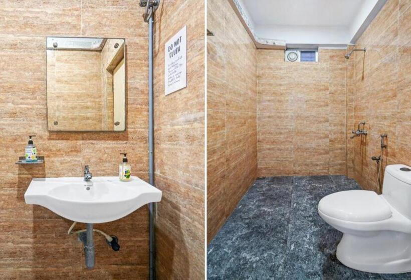 פנסיון Treebo Signature Grande