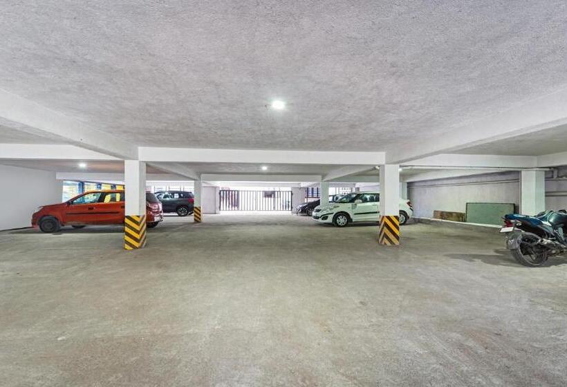 פנסיון Treebo Signature Grande