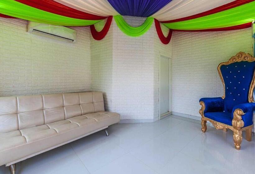 منتجع Ayurkutir Villa By Stayvista   Pool, Gym, And Snooker Table For Your Ultimate Relaxation And Enterta