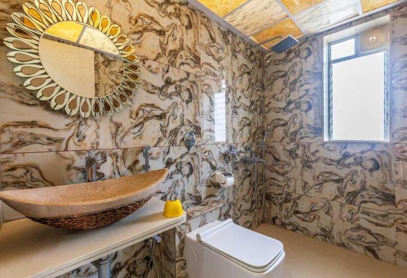 منتجع Ayurkutir Villa By Stayvista   Pool, Gym, And Snooker Table For Your Ultimate Relaxation And Enterta