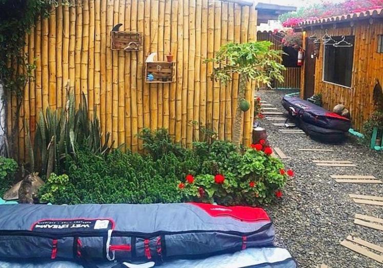 هاستل Surf House Chicama