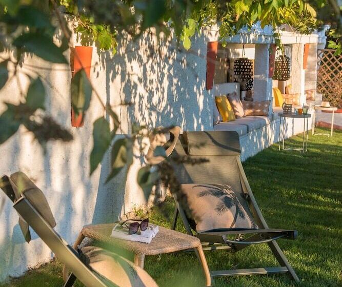 مبيت وإفطار Bastide Les 3 Portes