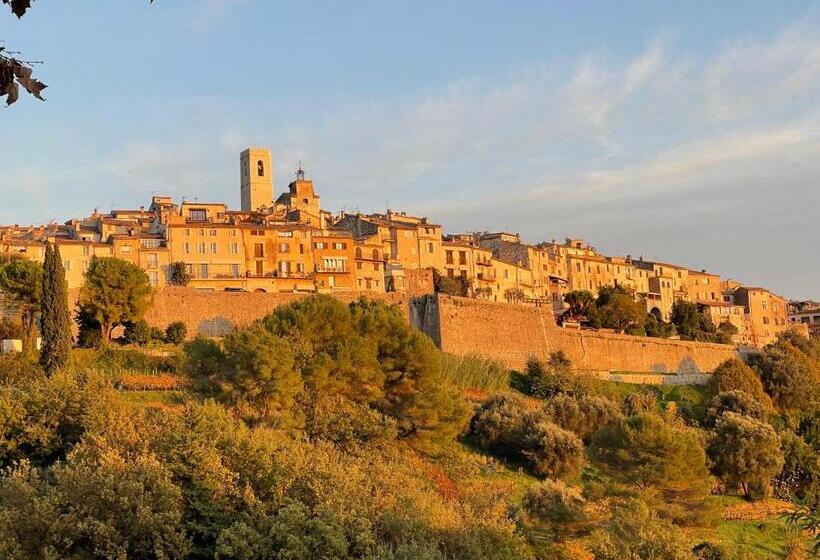 مبيت وإفطار Bastide Les 3 Portes