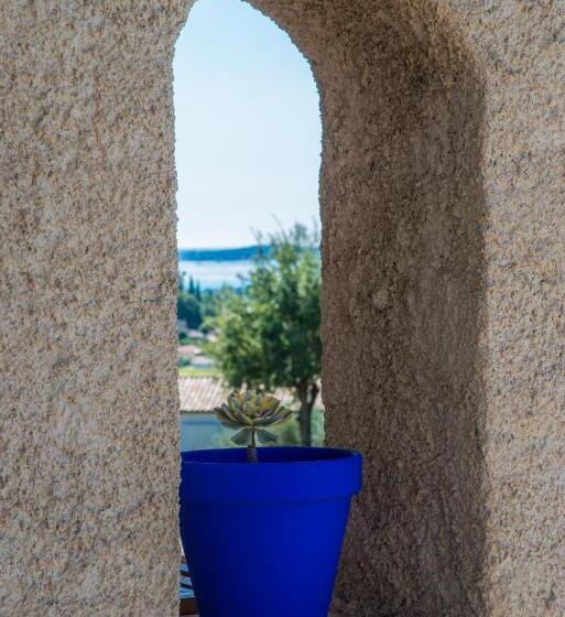 مبيت وإفطار Bastide Les 3 Portes