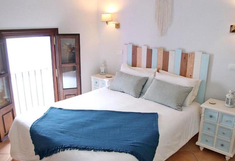 Bed and Breakfast Casa Del Rio Boho Chic Retreat