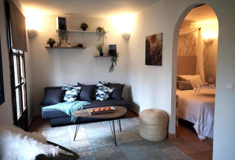 Bed and Breakfast Casa Del Rio Boho Chic Retreat