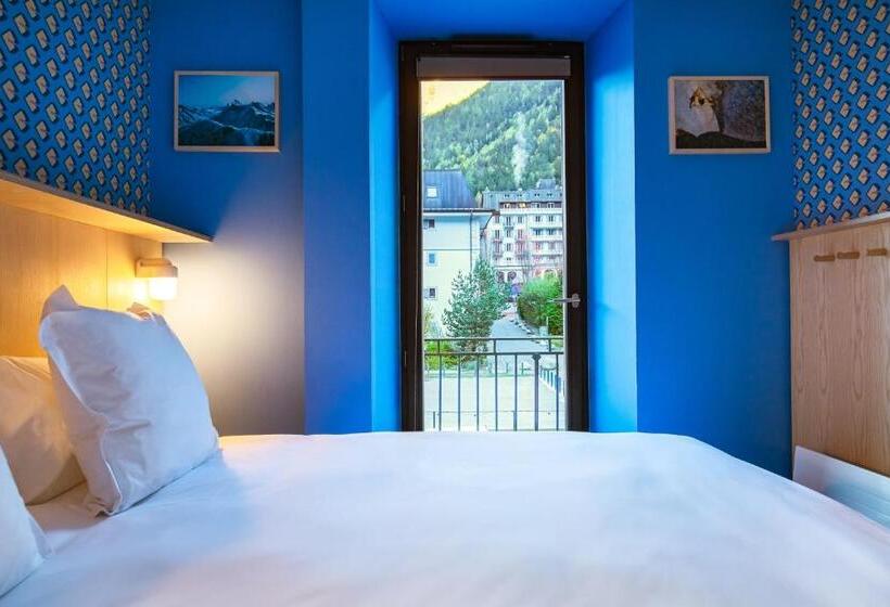 Cosmiques Hotel   Centre Chamonix