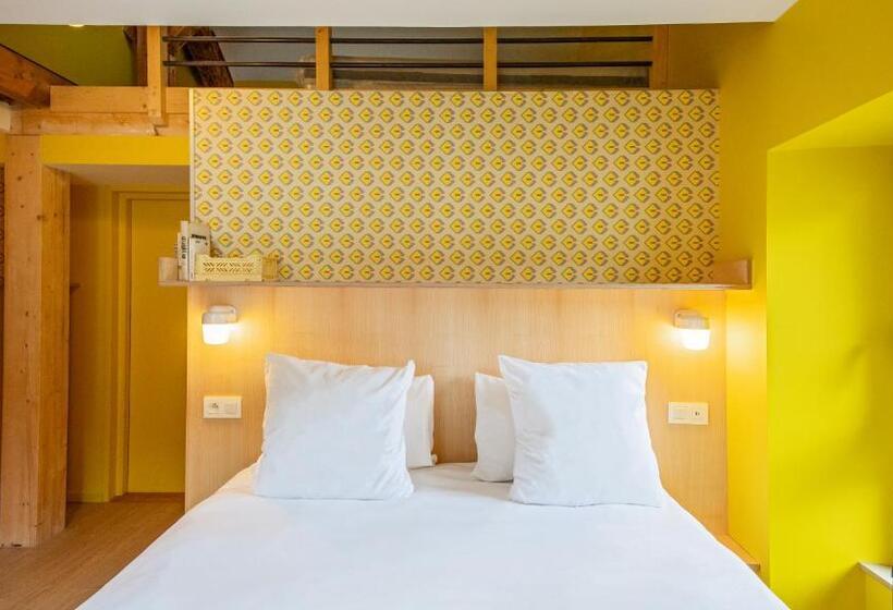 Cosmiques Hotel   Centre Chamonix