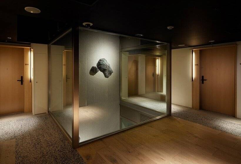 هتل Androoms Kyoto Shichijo