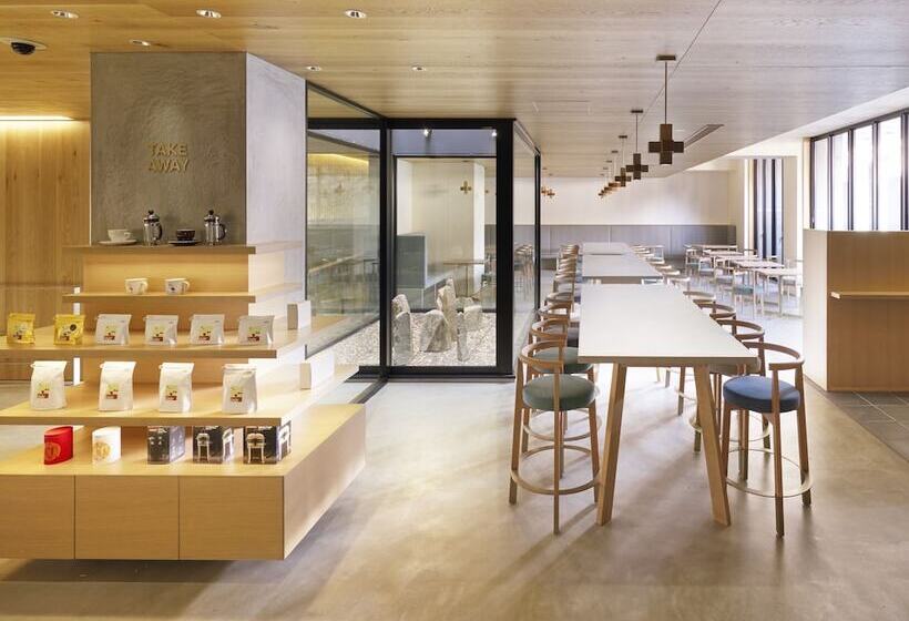 هتل Androoms Kyoto Shichijo