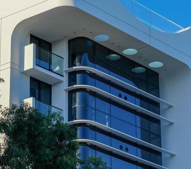 Anew Hotel Green Point Cape Town