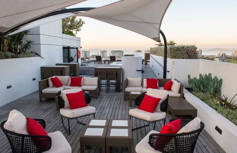 Anew Hotel Green Point Cape Town