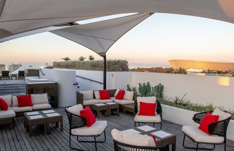 Anew Hotel Green Point Cape Town