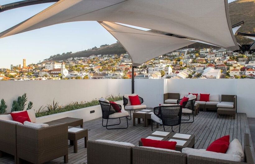 Anew Hotel Green Point Cape Town