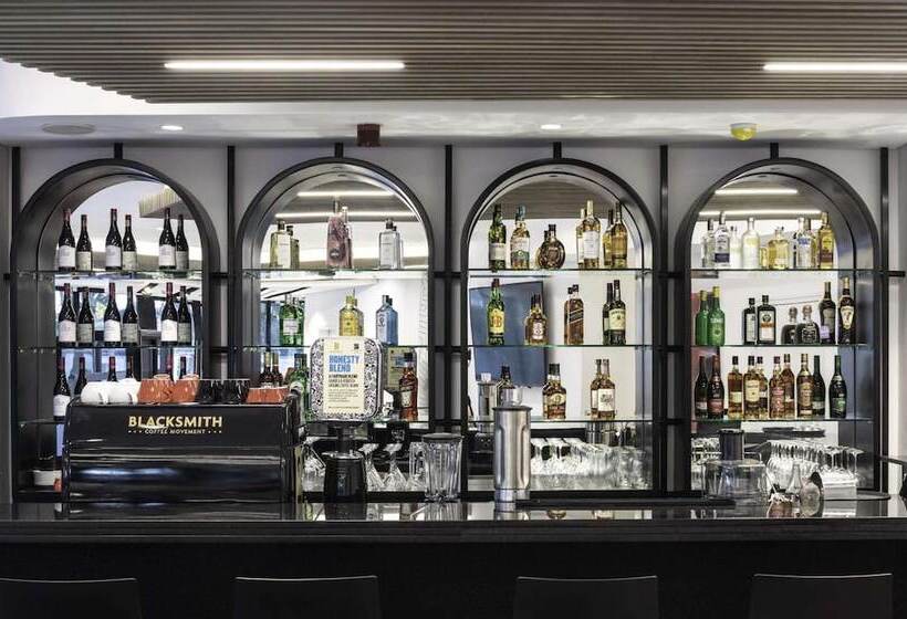 Anew Hotel Green Point Cape Town