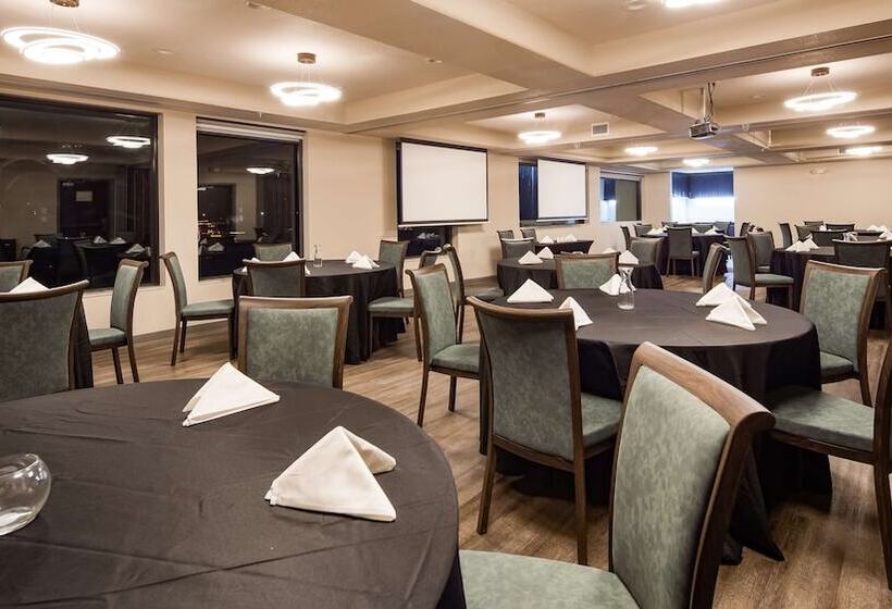 בית מלון כפרי Manhattan, Bw Signature Collection