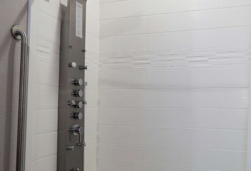 בית מלון כפרי Manhattan, Bw Signature Collection