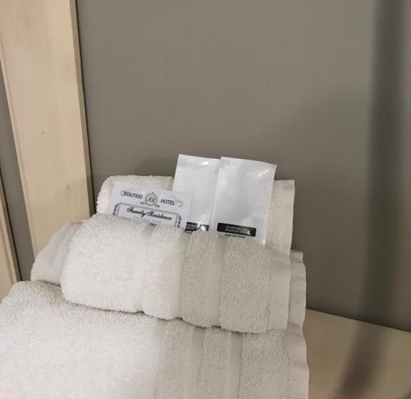 هتل Budget Family