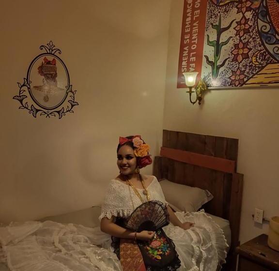 Chuchumbé Hotel & Hostal