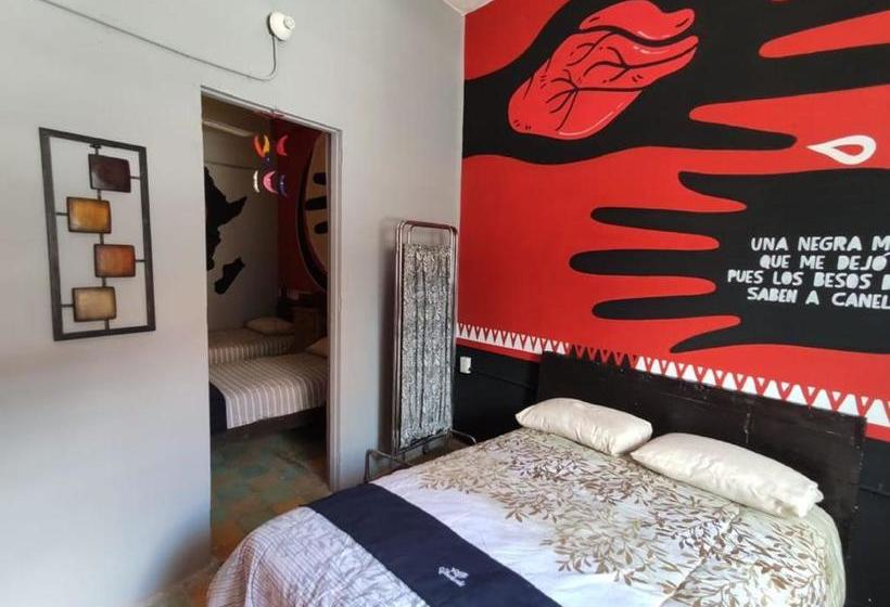 Chuchumbé Hotel & Hostal