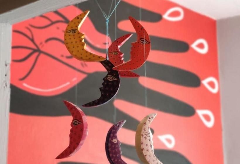 Chuchumbé Hotel & Hostal