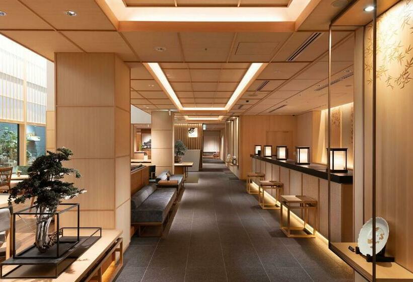 Отель Doubletree By Hilton Kyoto Higashiyama