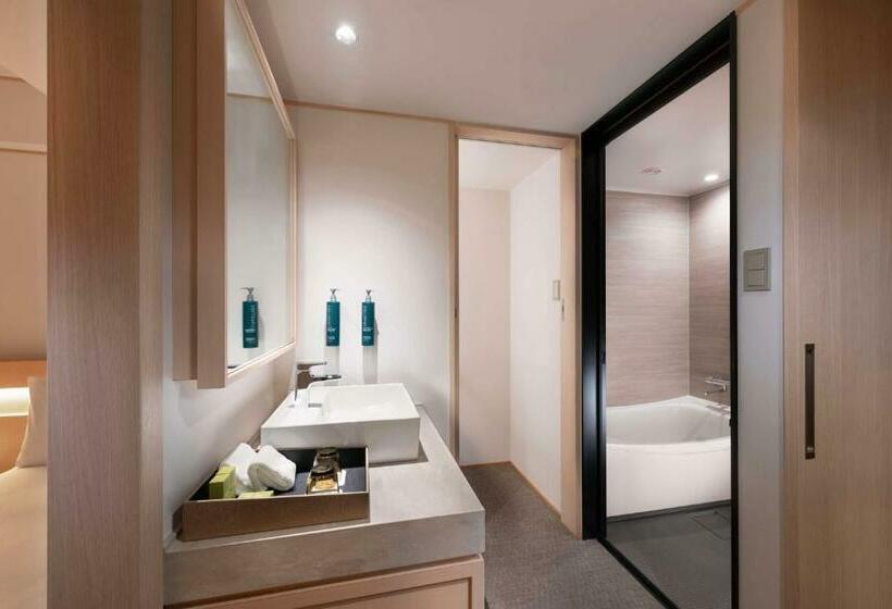 Отель Doubletree By Hilton Kyoto Higashiyama