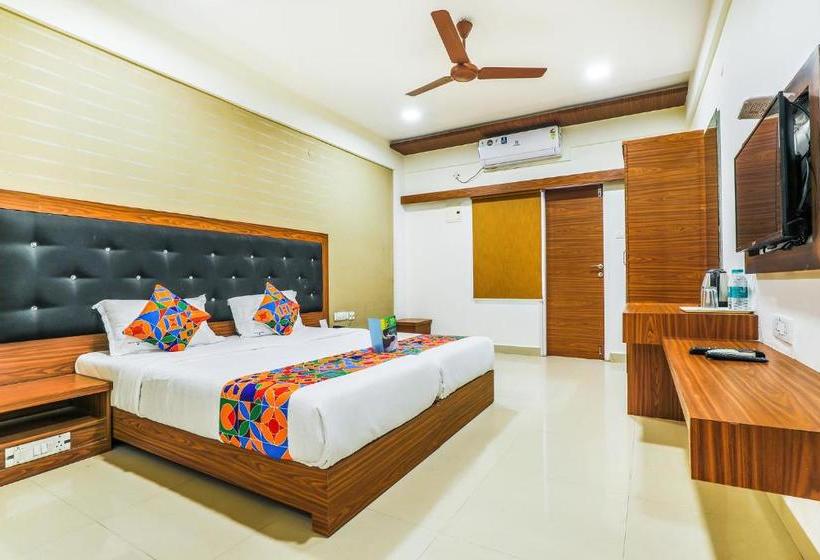 酒店 Fab Star Hospitality Service