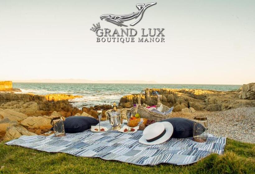 Отель Grand Lux Boutique Manor