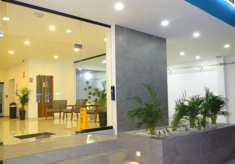 Отель Kavia Plus