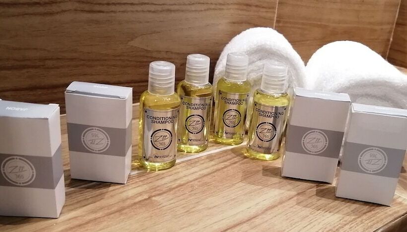 Отель Kavia Plus