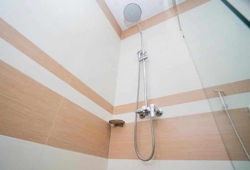 هتل Khách Sạn Hoàng Yến