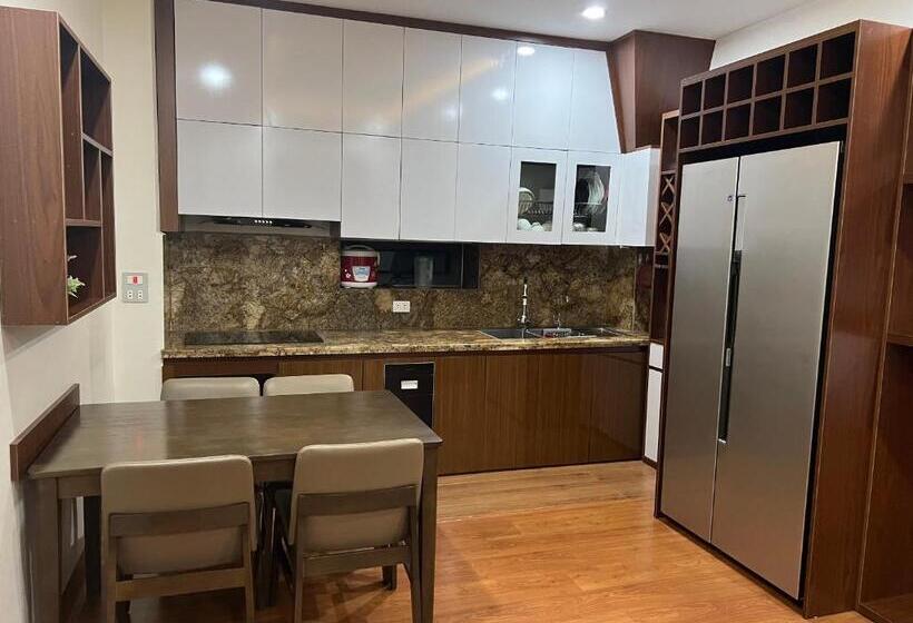 هتل Khách Sạn Hoàng Yến