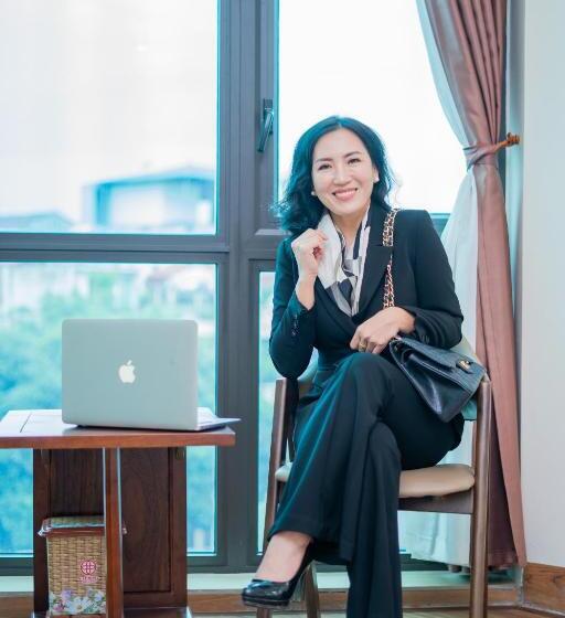 هتل Khách Sạn Hoàng Yến