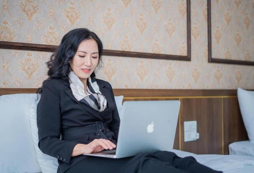 هتل Khách Sạn Hoàng Yến