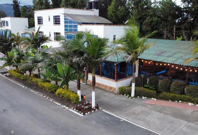 Отель Las Palmeras Gachancipa