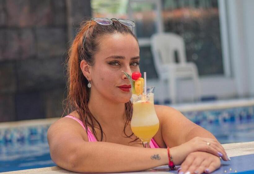 Отель Las Palmeras Gachancipa