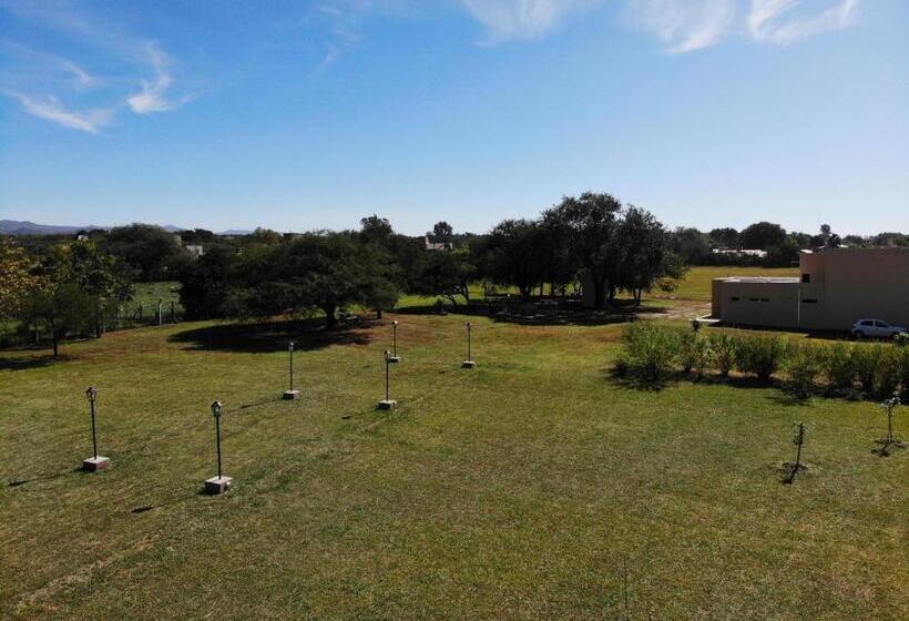 فندق Mariapolis Alta Gracia