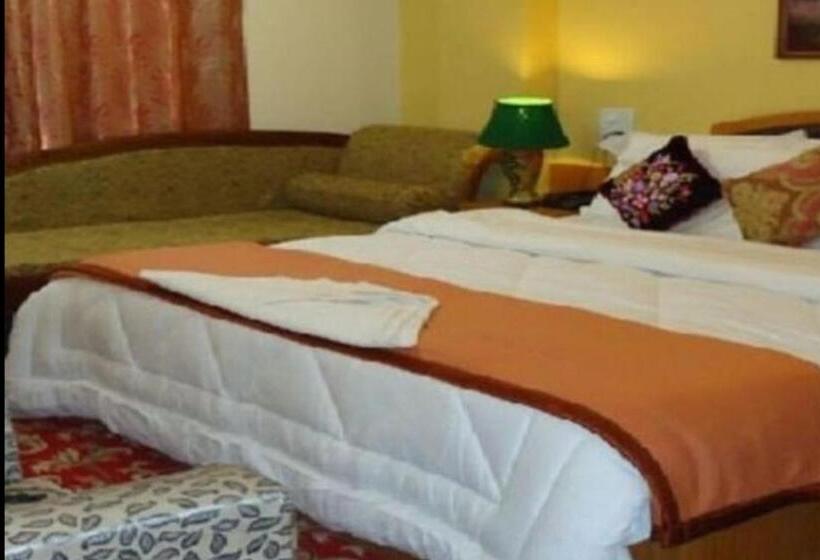 בית מלון כפרי Mehar Srinagar