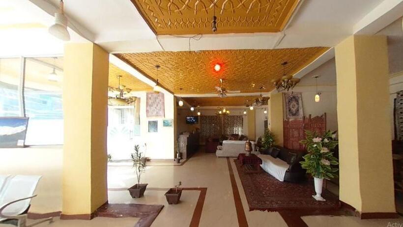فندق Mehar Srinagar