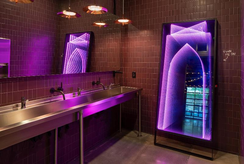 فندق Moxy Portland Downtown