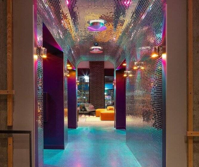 فندق Moxy Portland Downtown