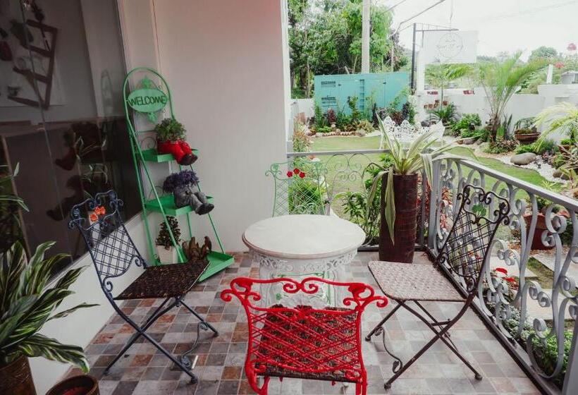 هتل Our Story Boutique