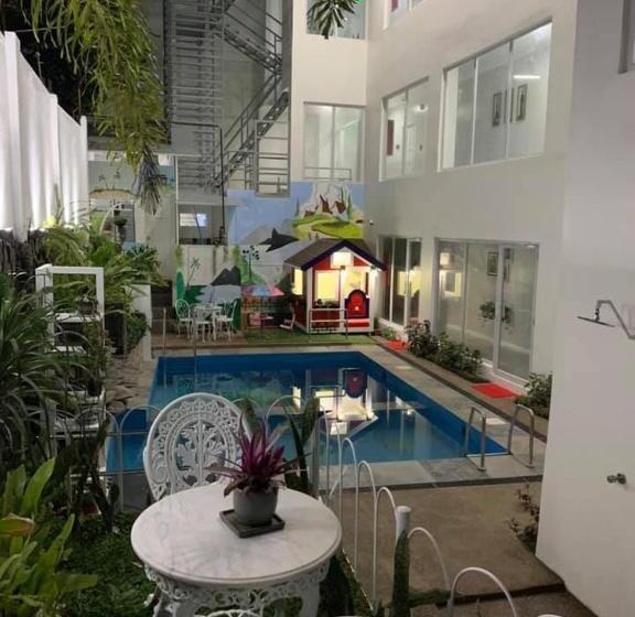 هتل Our Story Boutique