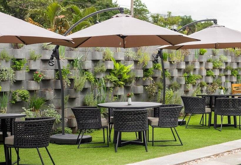 호텔 Pousada Flores Do Carmo