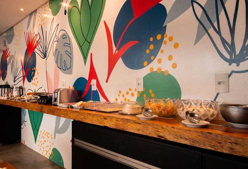 호텔 Pousada Flores Do Carmo