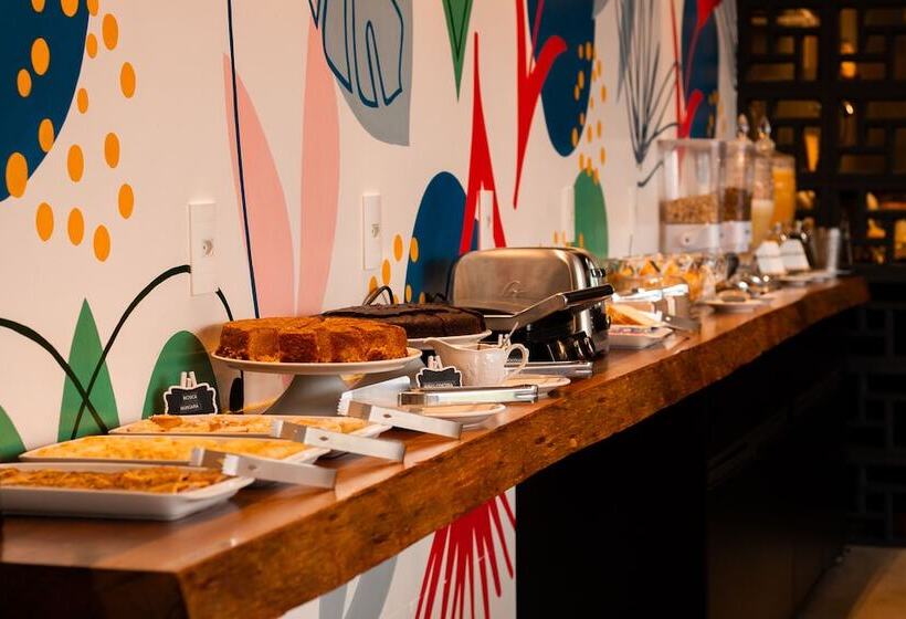 호텔 Pousada Flores Do Carmo