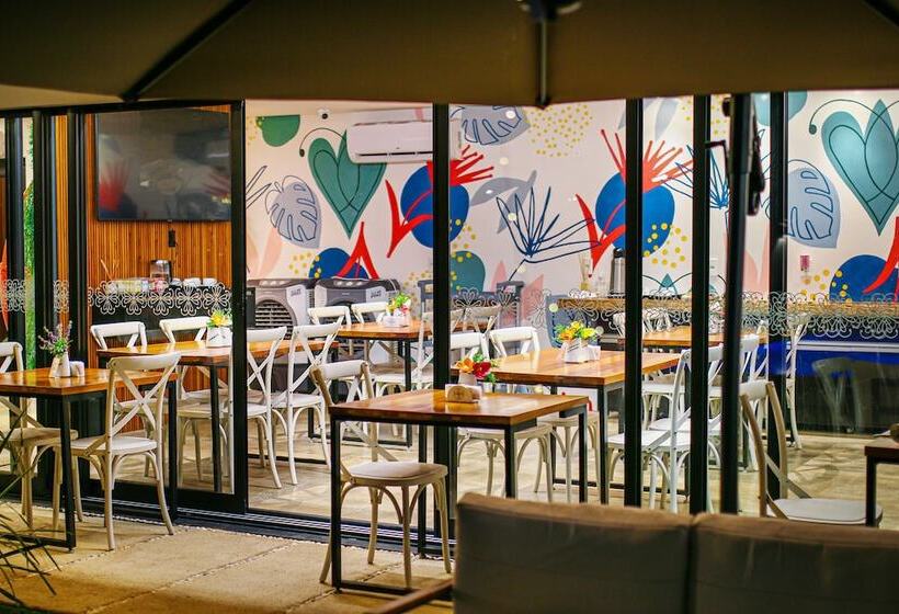 호텔 Pousada Flores Do Carmo