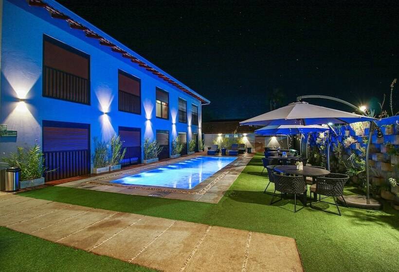 호텔 Pousada Flores Do Carmo